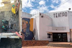 Acueducto responde en Engativá: agua vuelve, pero llega chocolatosa