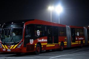 Bogotá se monta al futuro: llega primer bus eléctrico de TransMilenio