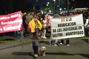 Vecinos protestan contra reubicación de indígenas