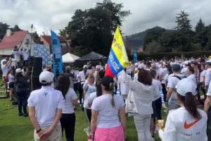 'Carrera por la vida' por Miguel Uribe