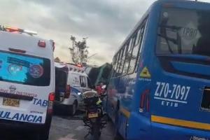 Accidente de tránsito en la Avenida Boyacá