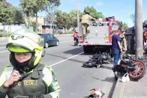 La calle 80 se paralizó por accidente fatal entre tractocamión y ciclista