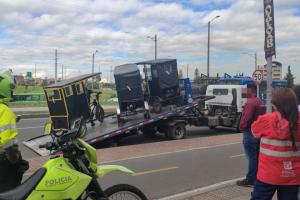 Movilidad se emberraca y saca de circulación a bicitaxis con motor