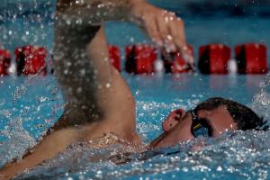 Cursos de natación para niños: aprenderán a nadar sin pagar un dineral