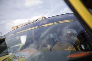 Taxista manejó con tragos y perdió hasta el camello: ley no lo perdonó