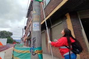 Distrito le mete mano a los postes de luz barrios cambiarán su cara