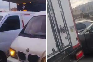 Choque múltiple en Kennedy: camión y tres camionetas bloquean la movilidad