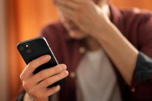 Caída mundial de apps bancarias hacer transacciones es un dolor de cabeza