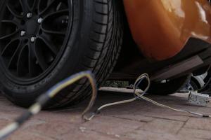 Carga de carro eléctrico en conjunto residencial