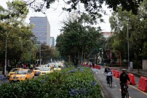 Movilidad les cobra a peatones: les tocaría pagar $40.000