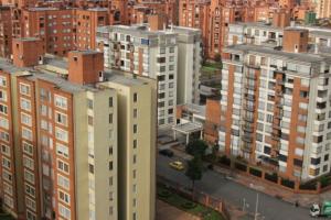 Nuevo decreto permitiría a la Policía sacar vecinos problemáticos de conjuntos