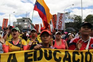 Profesores de Fecode en manifestación