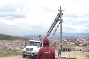Vendían lotes robando luz Enel les tumbó el negocio