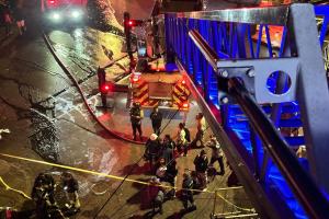 Bomberos atendieron incendio en San Victorino