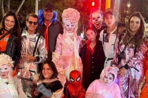 Shakira, enamorada de Bogotá se disfrazó y pidió dulces junto a sus hijos