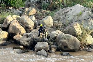 Soldados rescatistas del Ejército Nacional