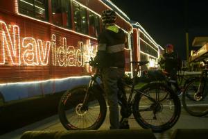Ciclovía nocturna en Navidad