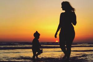 Condena a madre que ahogó a su bebé en el mar