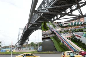 IDU tumbará puente peatonal en la Boyacá