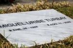 Tumba de Miguel Uribe, a propósito de la sanción al menor que le disparó