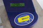 Máquina para registrar el pago en TransMilenio