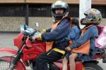 Niños accidentados en moto