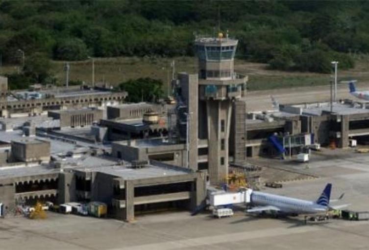 Extreman controles en aeropuerto de Barranquilla.