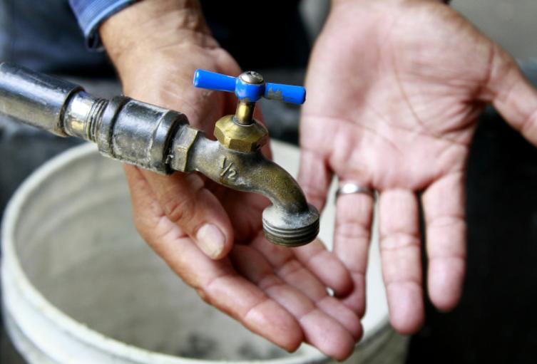 Suspensión del servicio de agua