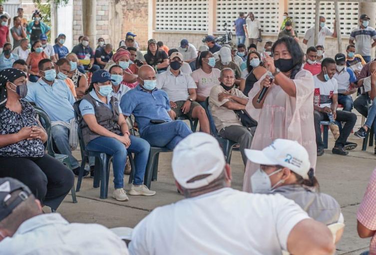 Administración se reunió con los pobladores de esa localidad