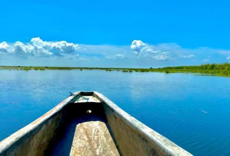 Niveles de la represa ribereña amenazan con inundar a más de 120 viviendas en Sabanalarga