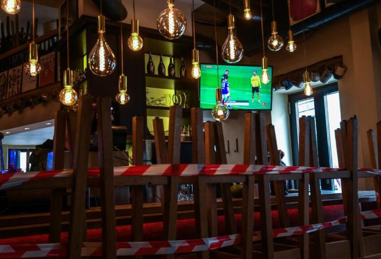 La medida aplicará en bares y discotecas.