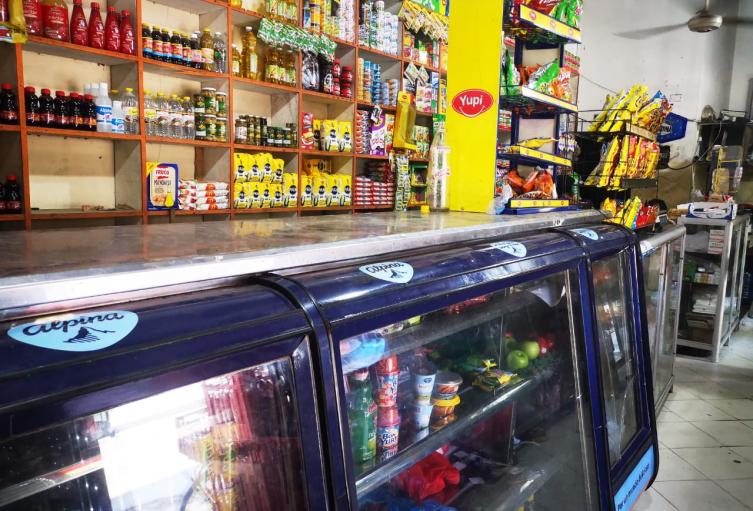 Escasez de leche líquida causan alza en los precios 