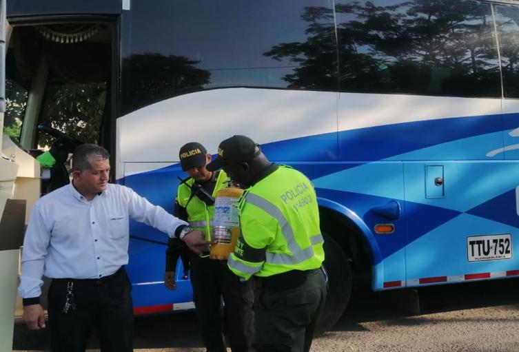 Operativos en las vías de Bolívar