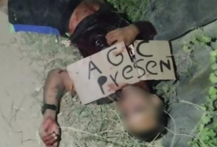 Hallan el cuerpo de un hombre con letrero de las AGC.