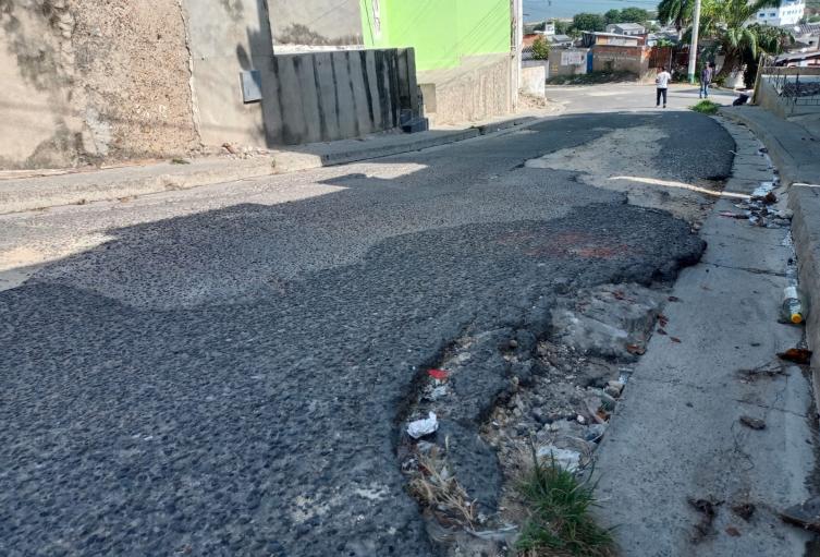 Se espera que antes que lleguen las lluvias la vía puede ser arreglada 