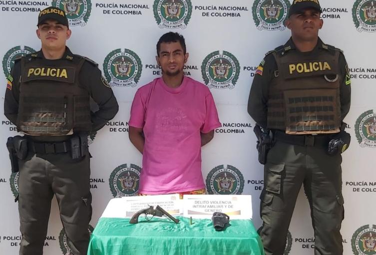  Alias “Toto” fue abordado por una comunidad enardecida que quería lincharlo