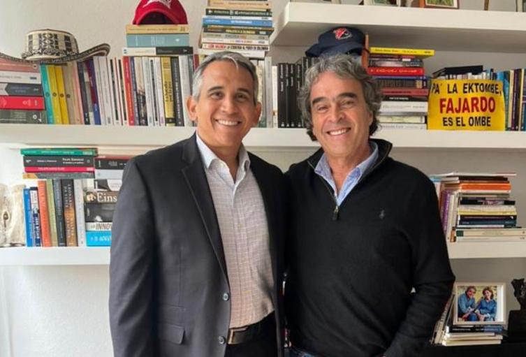 Alfonso Lastra Fuscaldo y Sergio Fajardo 