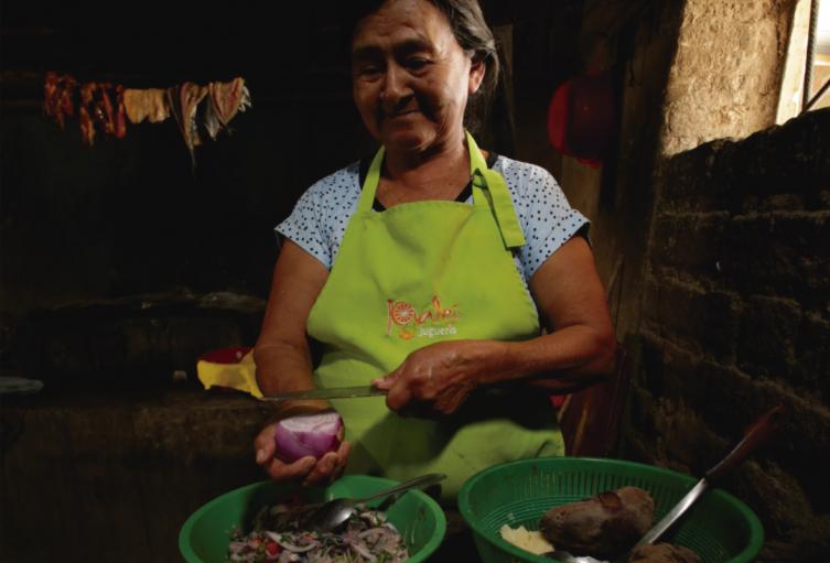 Cocinera indígena 