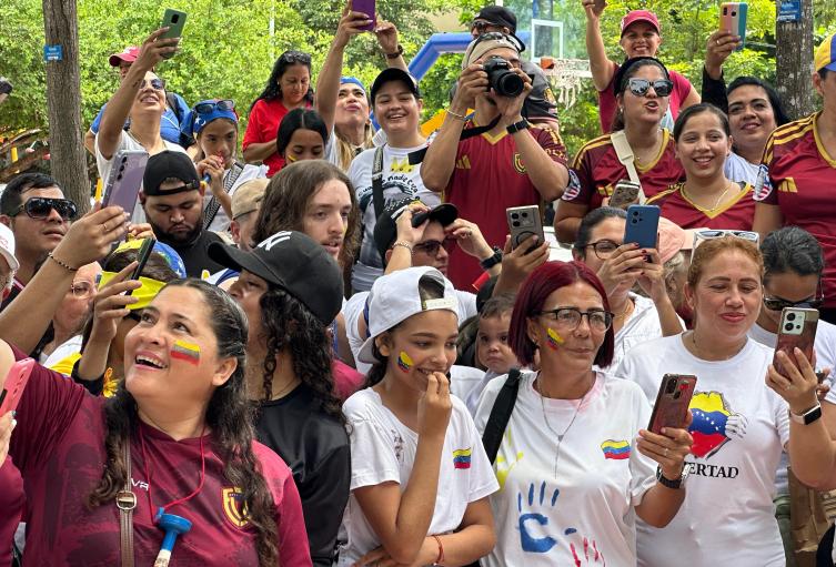 De manera pacífica están organizando concentrarse en puntos estratégicos de la ciudad 