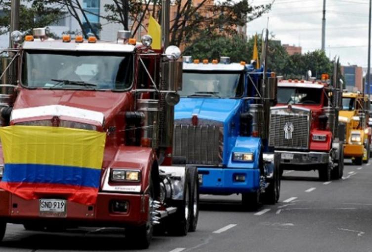 ¿Qué puede pasar si los transportadores de carga decretan cese de actividades?