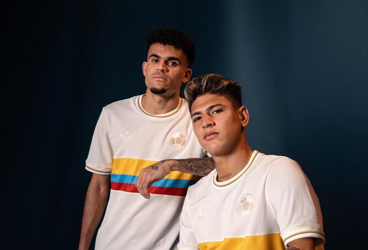 Camiseta de la selección Colombia 100 años