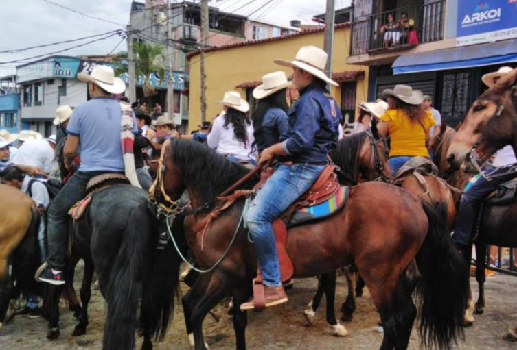 Cabalgata de Velitas en Cartagena