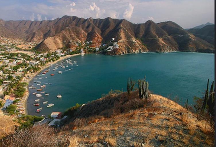 Encuentran a un extranjero sin vida en cerro de la  playa de Taganga, en Santa Marta