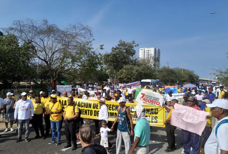 Protesta habitantes en Crespo - 14 de marzo
