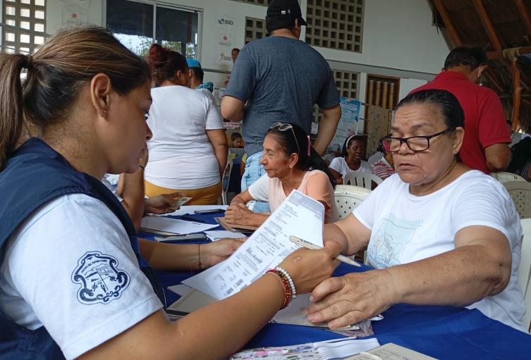 Falsos funcionarios estarían visitando casa a casa en diferentes barrios