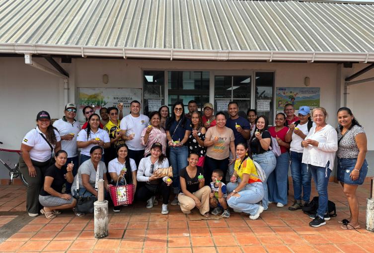 Gobierno de Bolívar impulsa a microempresarios del sur