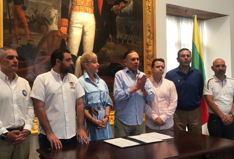 Sanción de la ley Fonpet en Cartagena Jun 25 