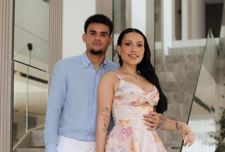 Luis Díaz pidió ‘lluvia de sobres’ en su boda para su fundación en Barrancas, La Guajira Luis Díaz pidió ‘lluvia de sobres’ en su boda para su fundación en Barrancas, La Guajira
