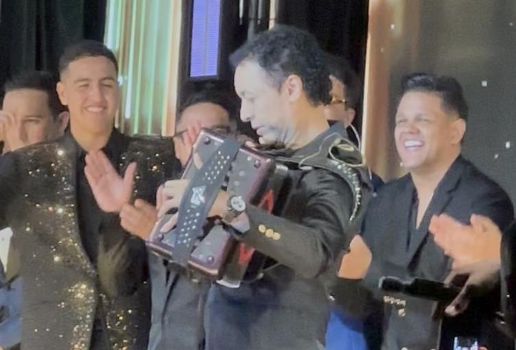 Premios Upar Awards
