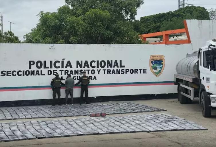 Panelas de cocaína